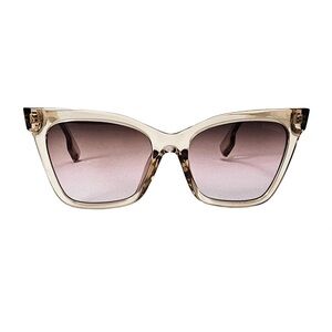 Burberry D2820 Smoky Taupe Sunglasses🖤